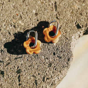 brown margarita shaped surf waterproof earrings silver hoops