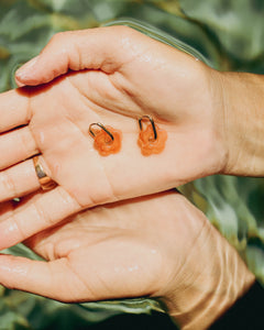 orange daisy surf earrings gold
