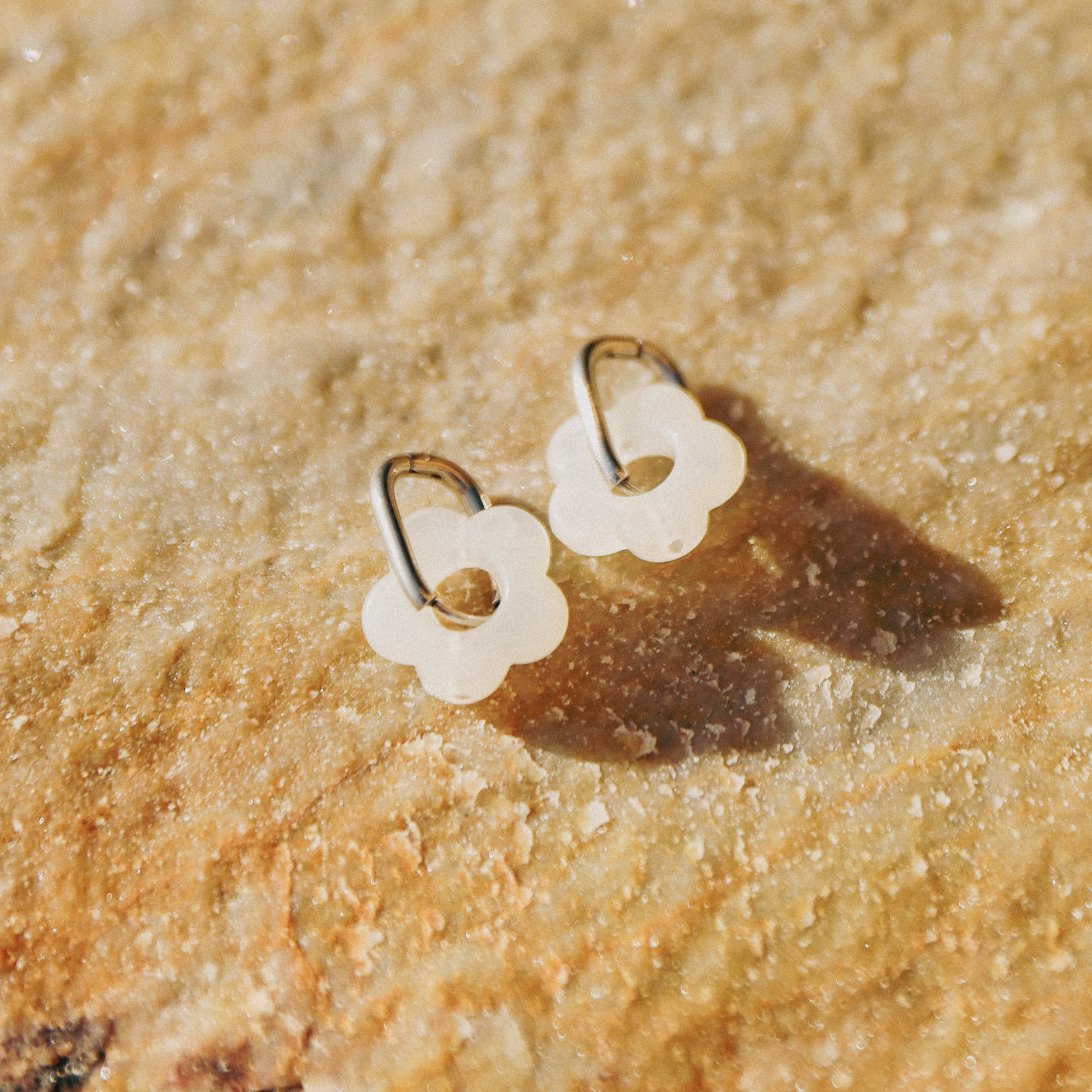 Flower-shaped earrings surf earrings margarita silver